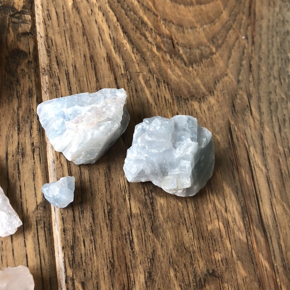 Crystal Lot - Picture 2 of 4